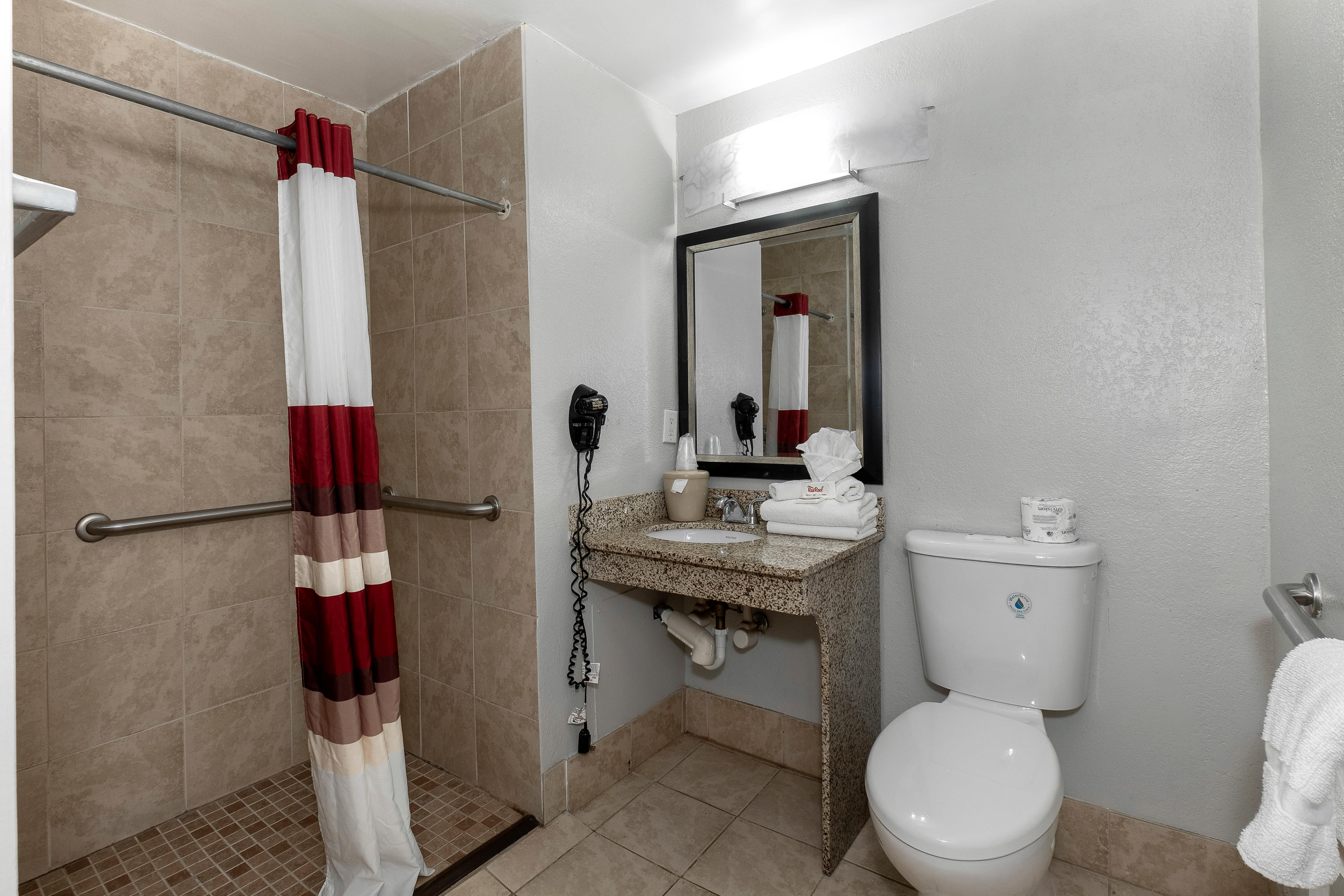 Red Roof Inn Raleigh North-Crabtree Mall-Lenovo Center Eksteriør bilde