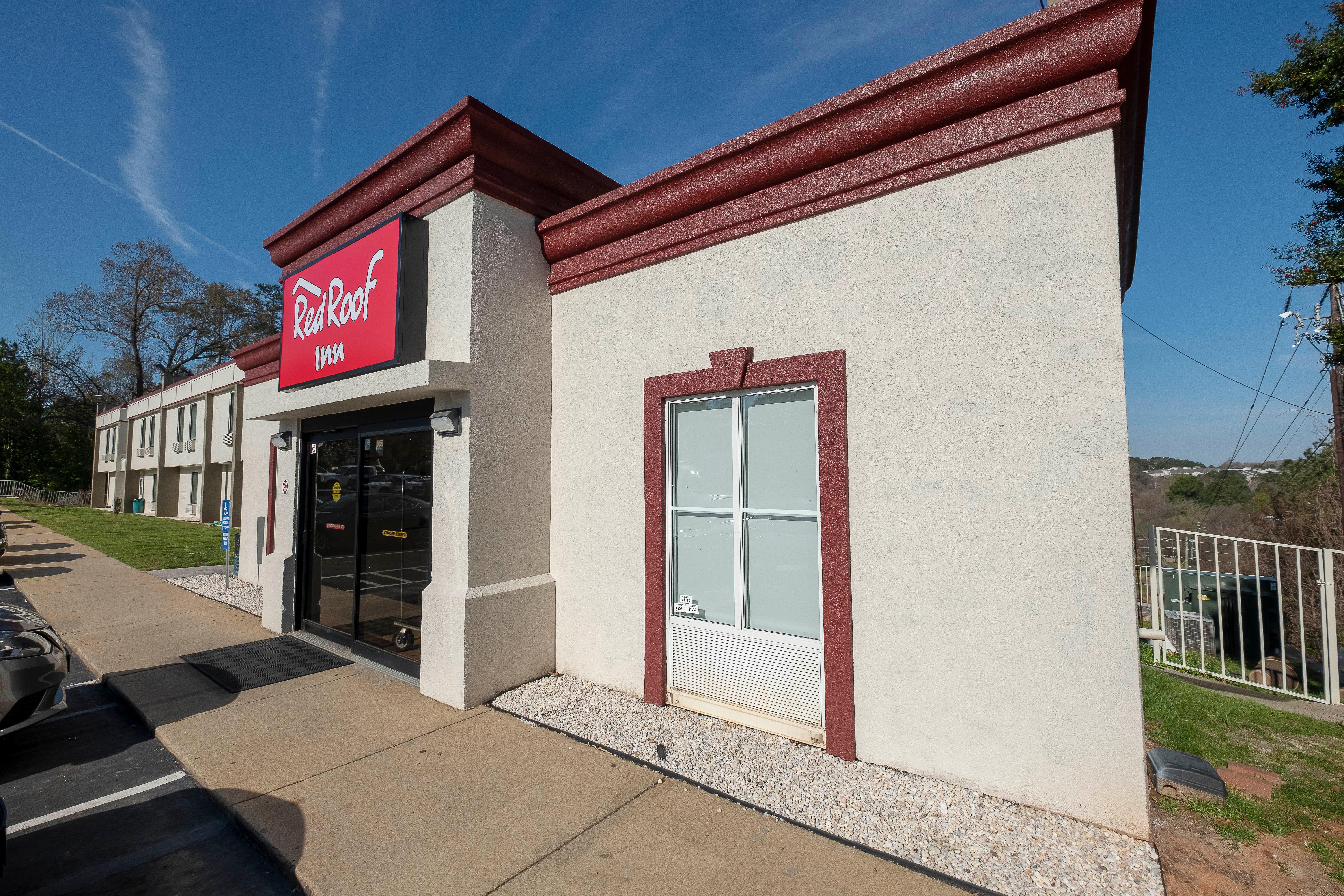 Red Roof Inn Raleigh North-Crabtree Mall-Lenovo Center Eksteriør bilde