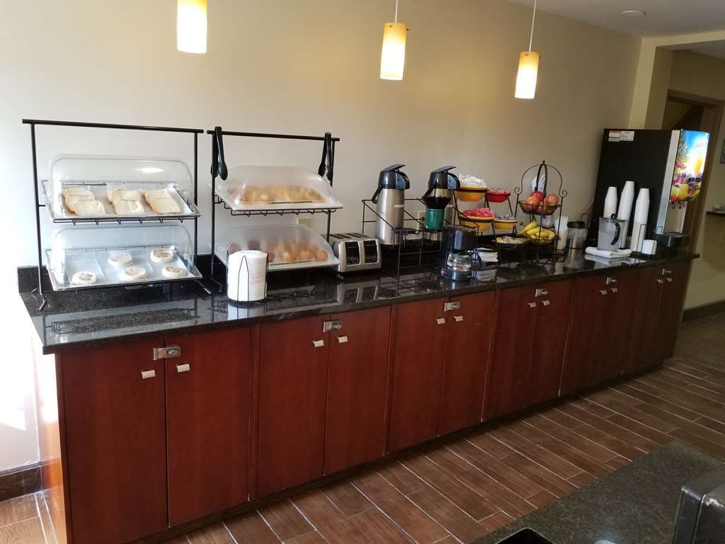 Red Roof Inn Raleigh North-Crabtree Mall-Lenovo Center Restaurant bilde